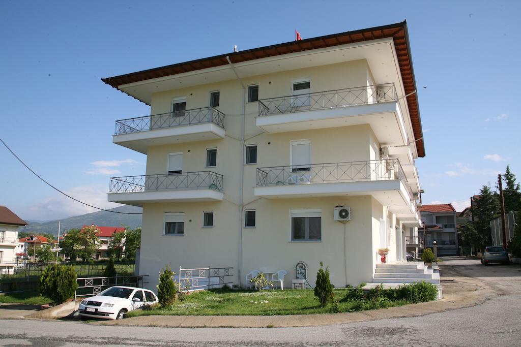 Elanthi Hostel Kastoria Exterior photo