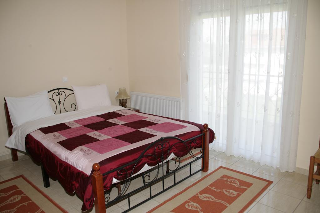 Elanthi Hostel Kastoria Room photo